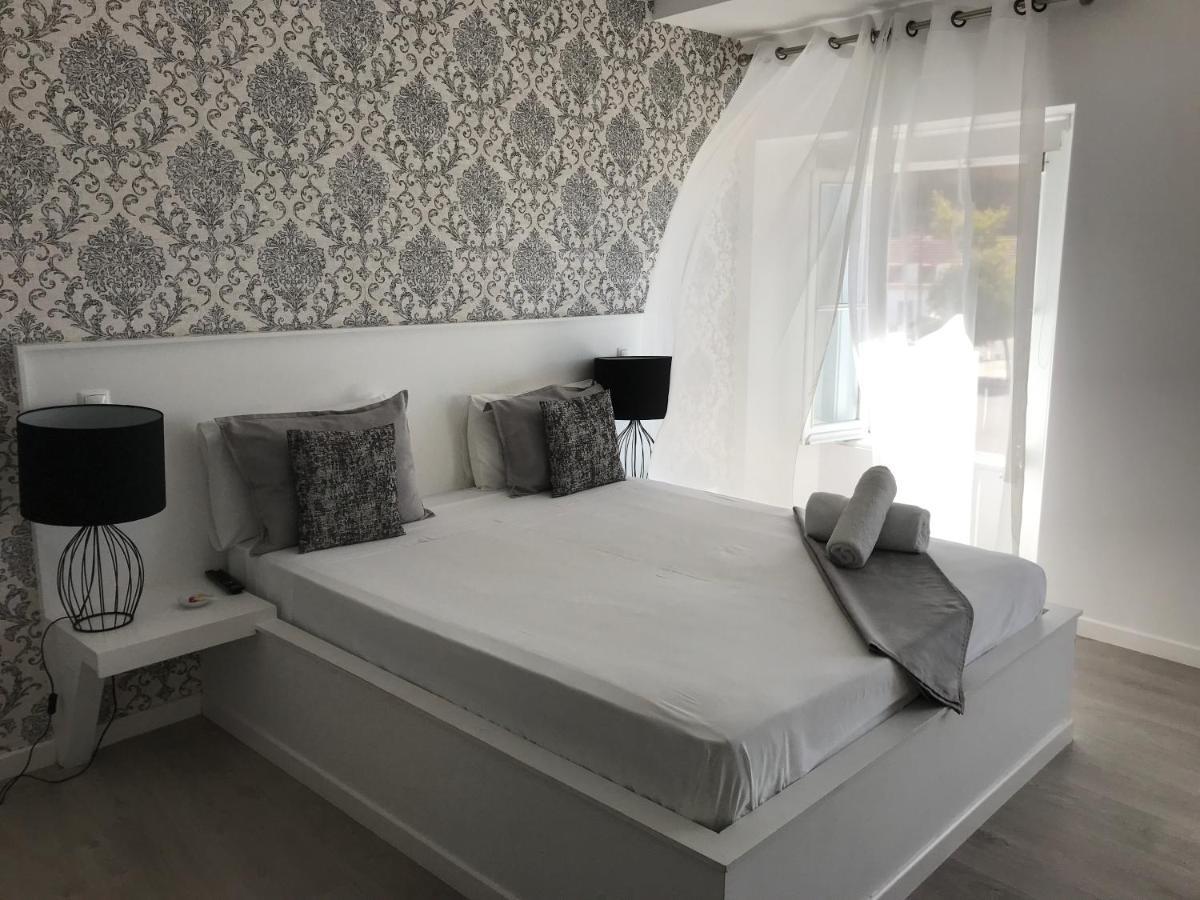 Tejos House Hotel อัลมาดา ภายนอก รูปภาพ